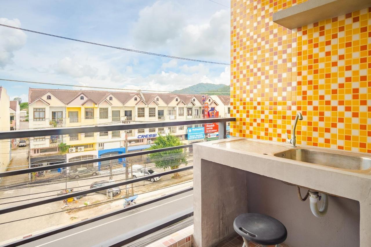 شقة Oyo 303 Phoomjai House تْشولونْغْ المظهر الخارجي الصورة
