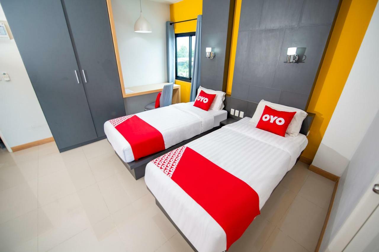 شقة Oyo 303 Phoomjai House تْشولونْغْ المظهر الخارجي الصورة