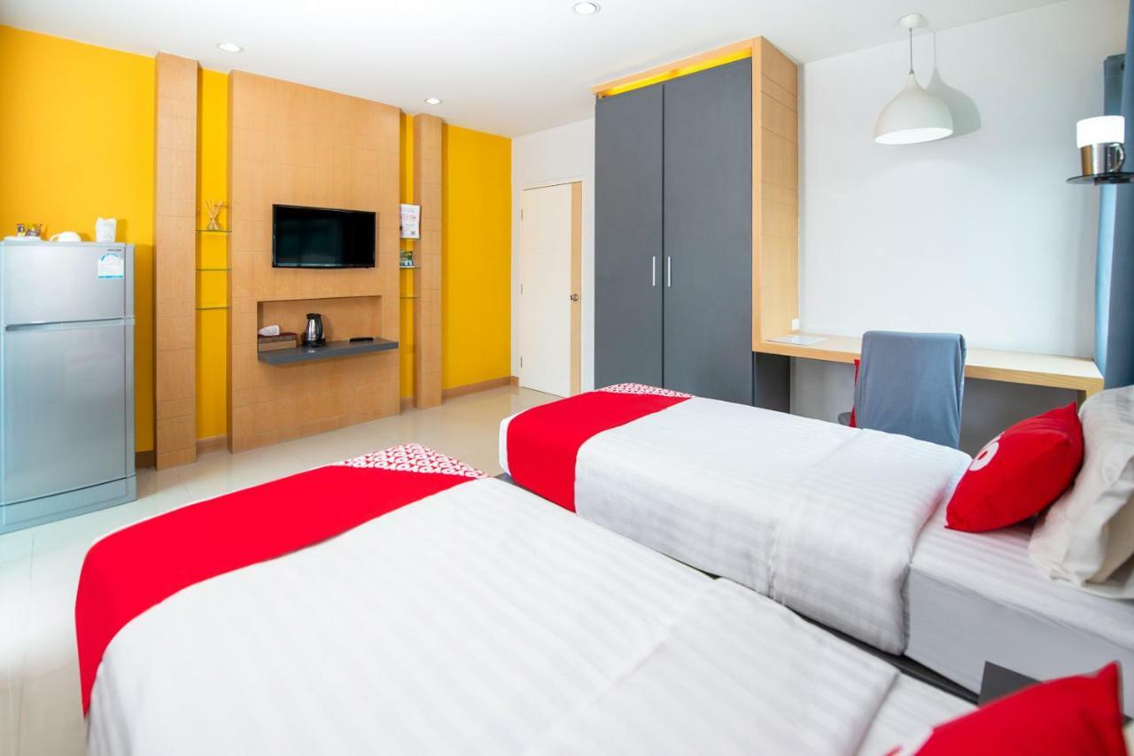 شقة Oyo 303 Phoomjai House تْشولونْغْ المظهر الخارجي الصورة